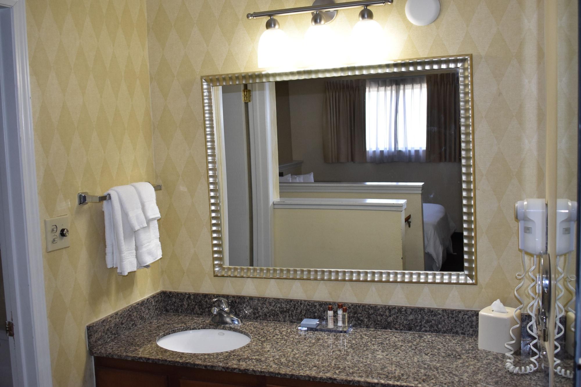 Hawthorn Suites Dayton South Miamisburg Bagian luar foto