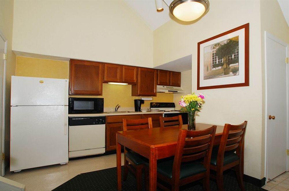 Hawthorn Suites Dayton South Miamisburg Bagian luar foto